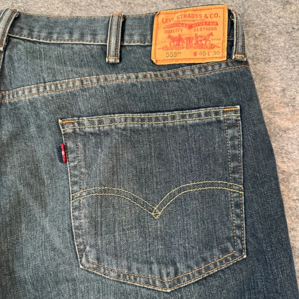 Levi's 559 40x30 Blue Medium Wash Relaxed Fit Straight Leg Men's Denim Jeans